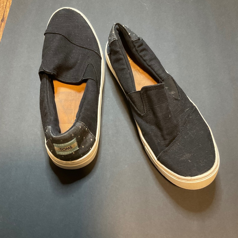 Toms Sneaker Slip On Size 11 Black Womens Casual Comfort Polka Dot Back